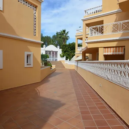 Benimar Del Duque Apartamento *